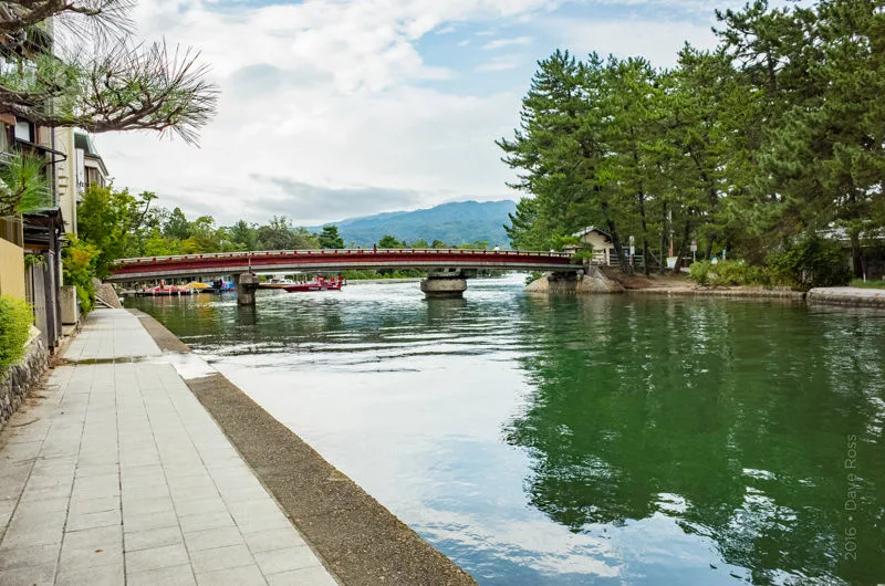 Drawbridge and bridge house